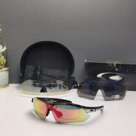 Picture of Oakley Sunglasses _SKUfw66124544fw